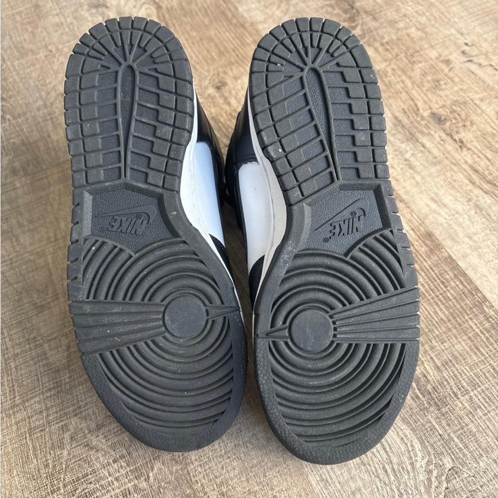 Nike Dunk High - image 4